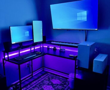My New Corner Desk Setup