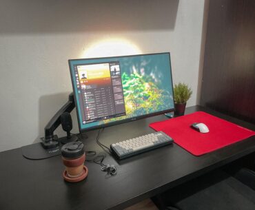 Current cozy game & work station