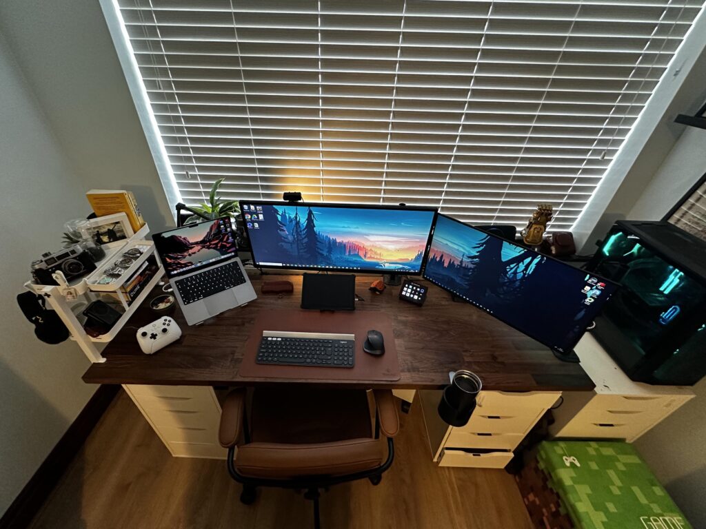 Work/Battle Station