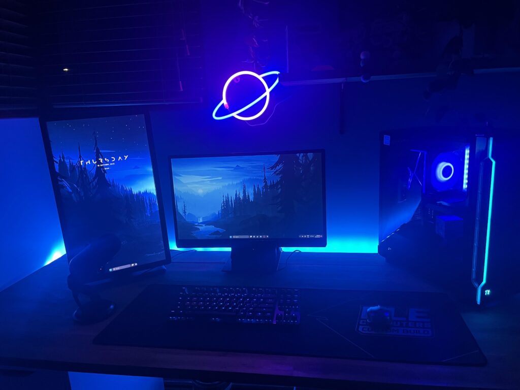 I’ve added some more to my setup. New main display on its way as-well.