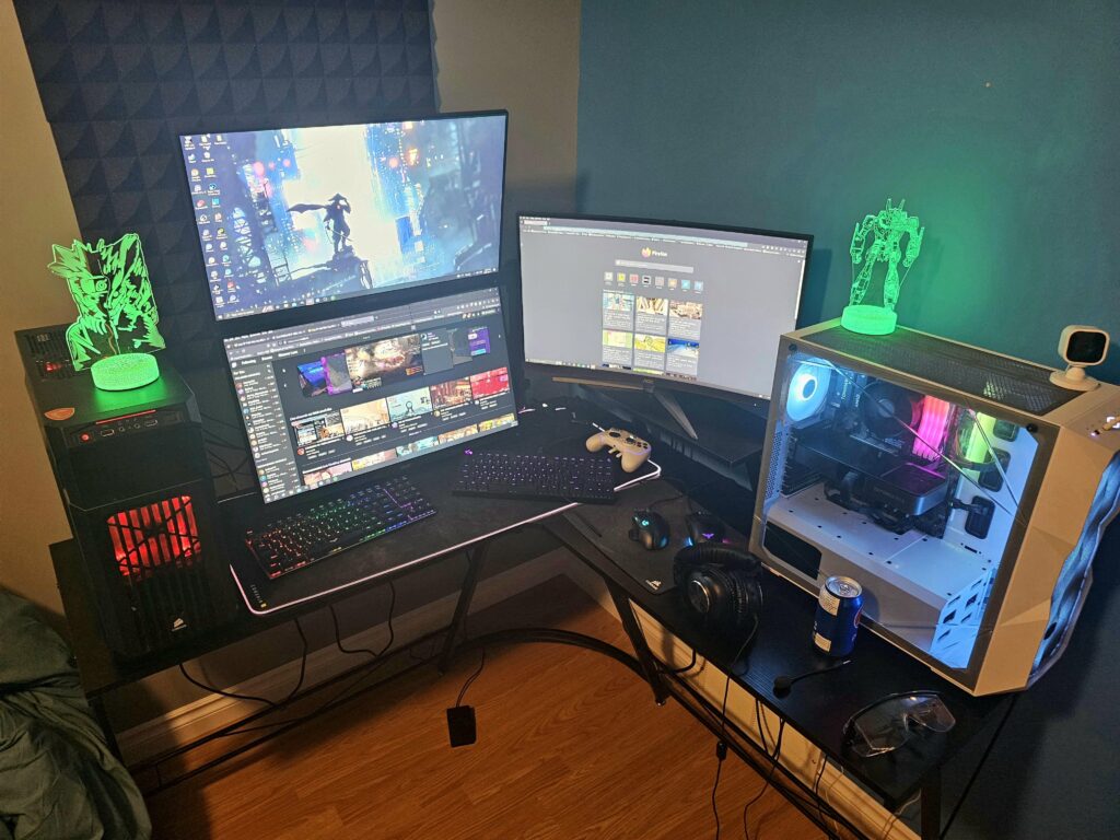 Just moved and set up my battlestation, prowwill change a few things as I go. Duel pc setup