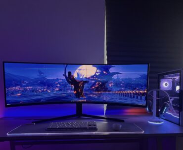 my bf got me my dream monitor for our 5th anniversary