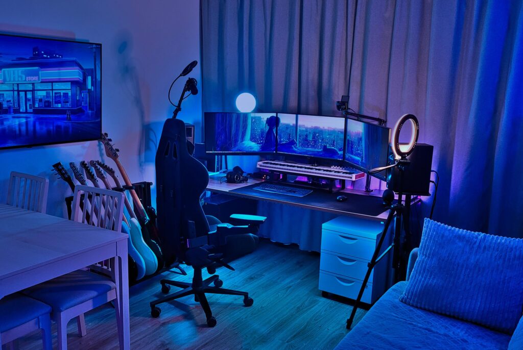 My cozy music/streaming home studio