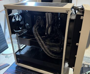 AIO didn’t fit inside so I put it outside