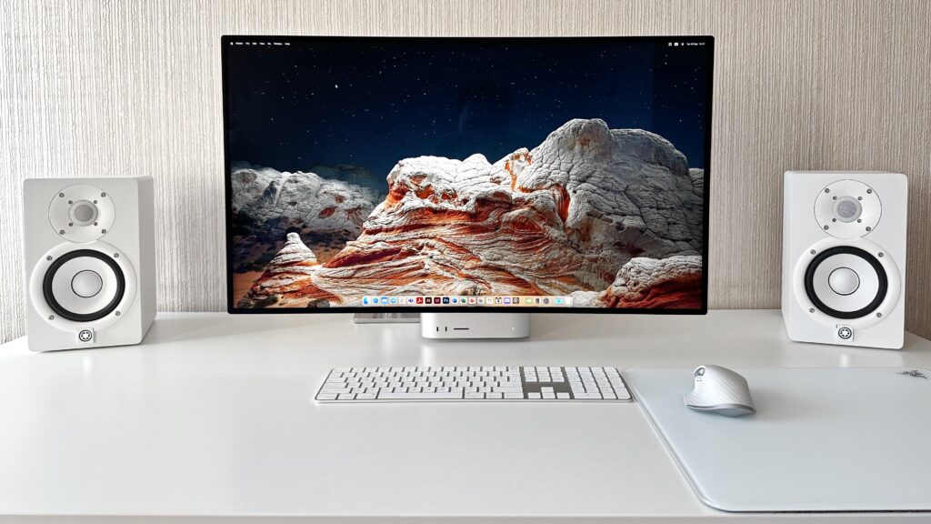My all-white minimalist setup