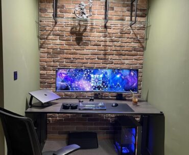 Renovated my apartment, so decided to treat myself to a new setup 💫