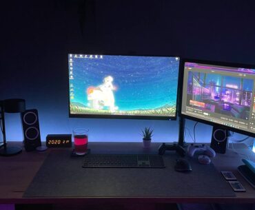 To transform your Setup.. just add a 10€ LED Strip form Phillips.. No i feel like my Setup is almost complete.. who am i kidding XD.. A Setup is never complete..