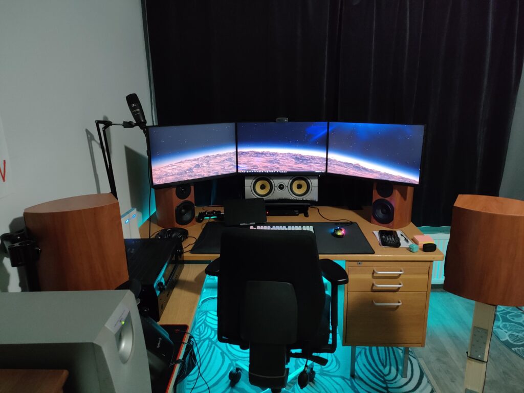 Completely revamped my setup, I think it's getting there