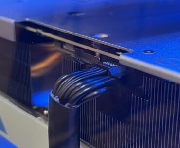 Is this cable bend fine?