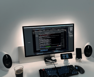 My white minimal setup