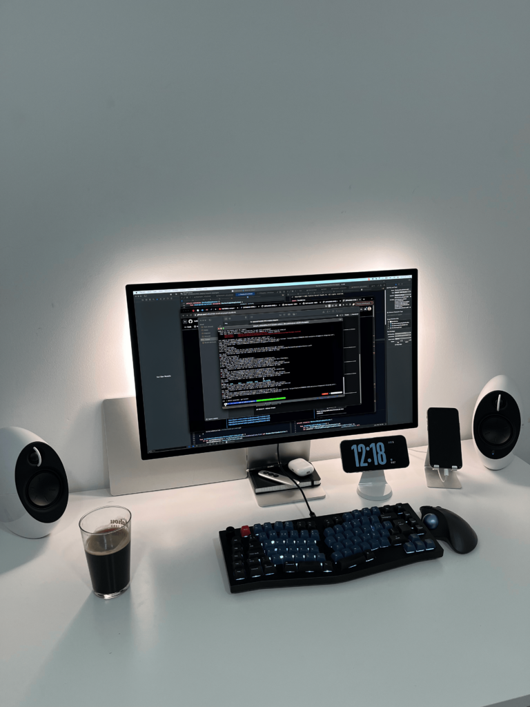 My white minimal setup