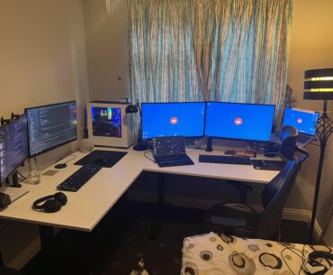 Personal and work setup corner