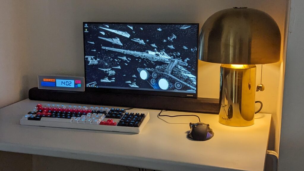Aside from the monitor size, could I have some suggestions on how to improve my basic battlestation please. It looks unispiring