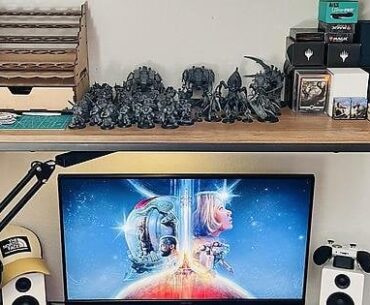My average bedroom battlestation.