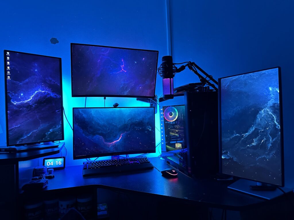 I think I’ve added enough to the build, I just need a new desk and mousepad