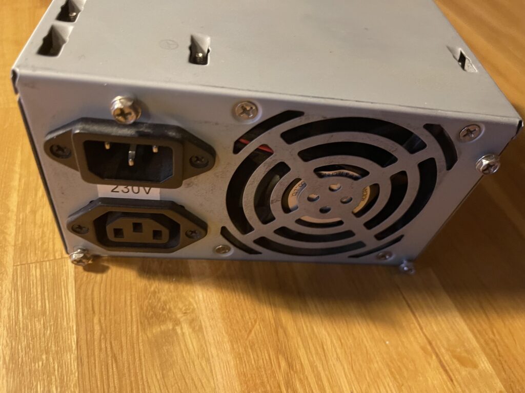What is this second input/output in this PSU?