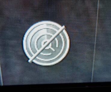 What's this symbol? (Bottom right of lobby)