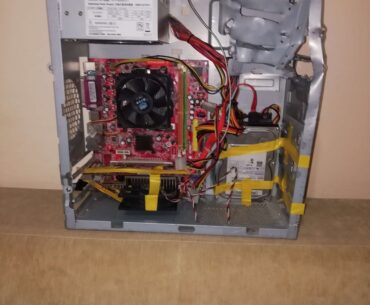 Rate my first desktop that I gathered from trash and closing stores
