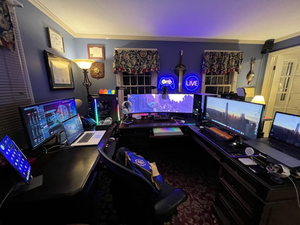 Throne Room v2.0, Illuminated