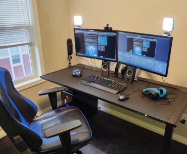 Brand New desk to update my battlestation!