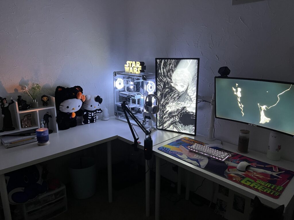 My cozy little office :D