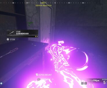 Ghoulie camo is blinding in MWZ