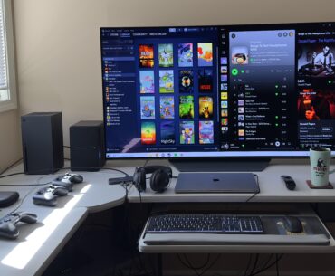 My Current Battlestation! Sorry for the poor cable management.