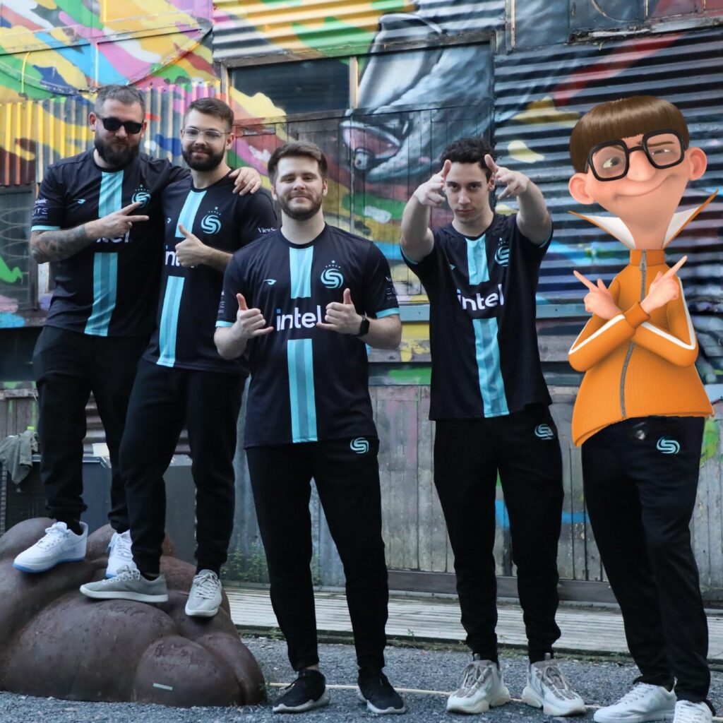 Hwinn's Favourite Gun: Vector