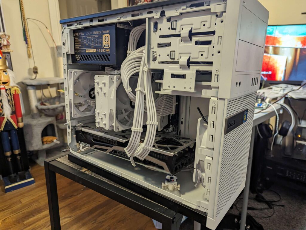 DUDE!! Its a Dell!! 7800x3d build that is!!
