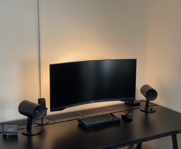 Minimal black in my new apartment