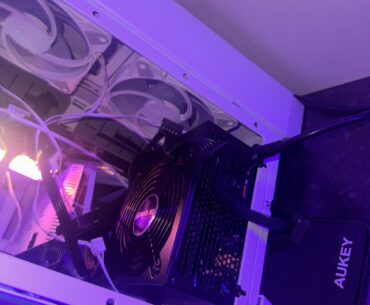 My mate built his first pc and asked me to come round to check it out