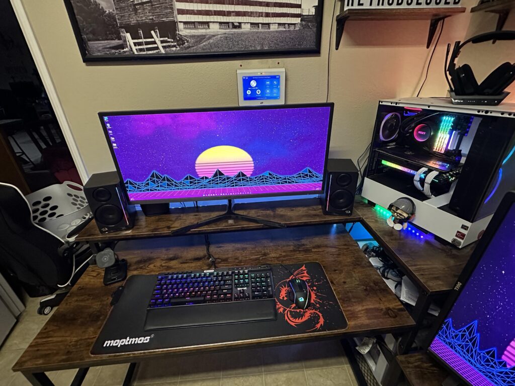 Dark or light table???