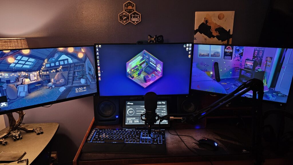 Finally got new monitors (Studio and Screens)