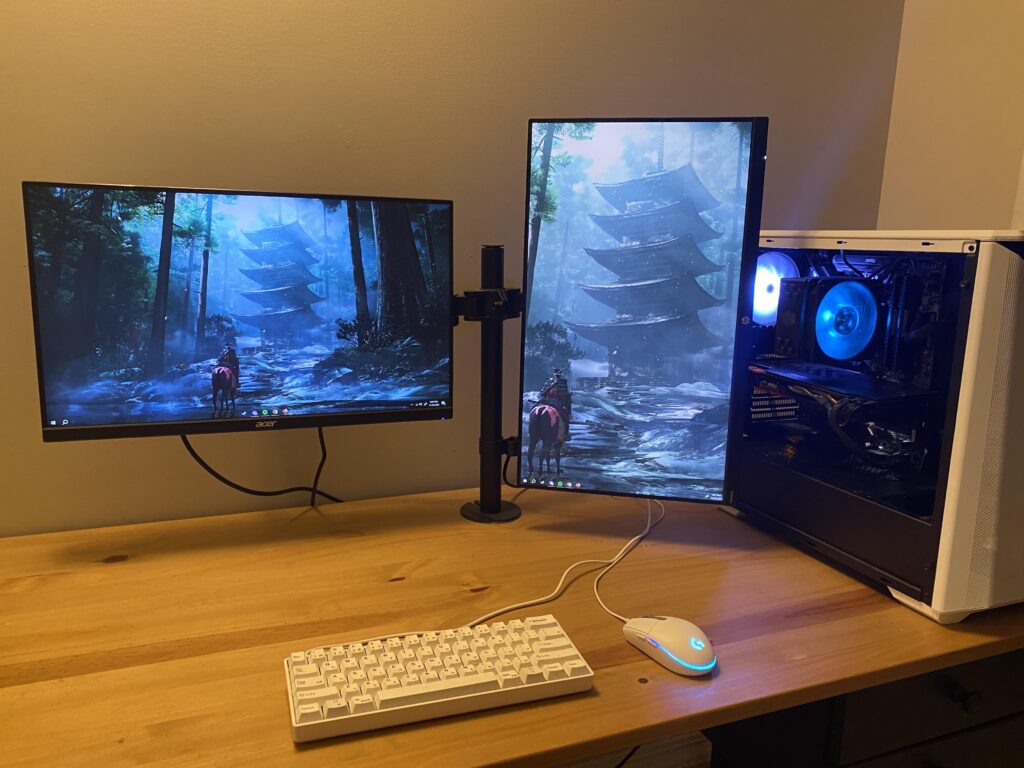 My station, pretty minimal overall. Would love feedback