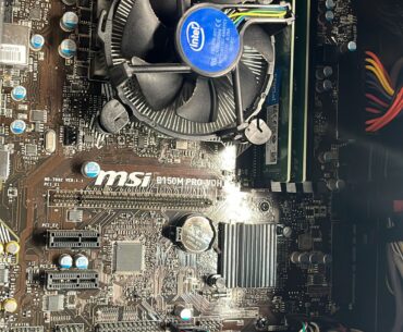 Friend wanted to swap his GPU, find what's wrong with this image