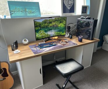 Just got this desk for my birthday!