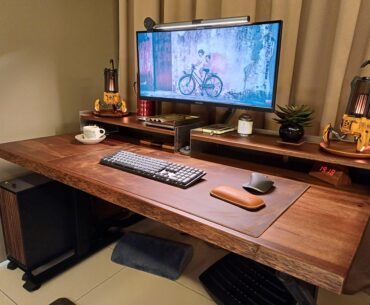 Malaysian Desk