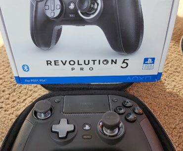 FS - NACON Revolution 5 Pro