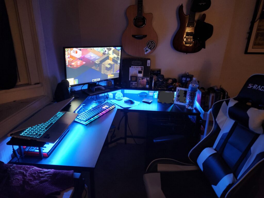 New desk can finally make a proper setup any thoughts?