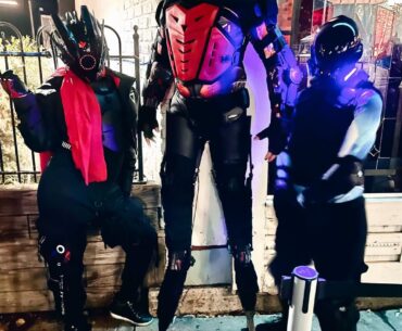 Some (Belated) Halloween Costume Shenanigans