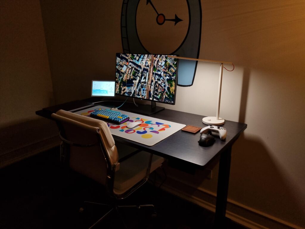 Rate my battlestation!