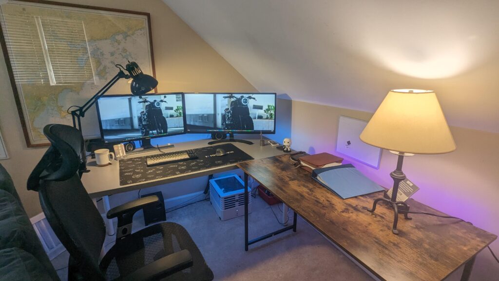 New desk addition to setup