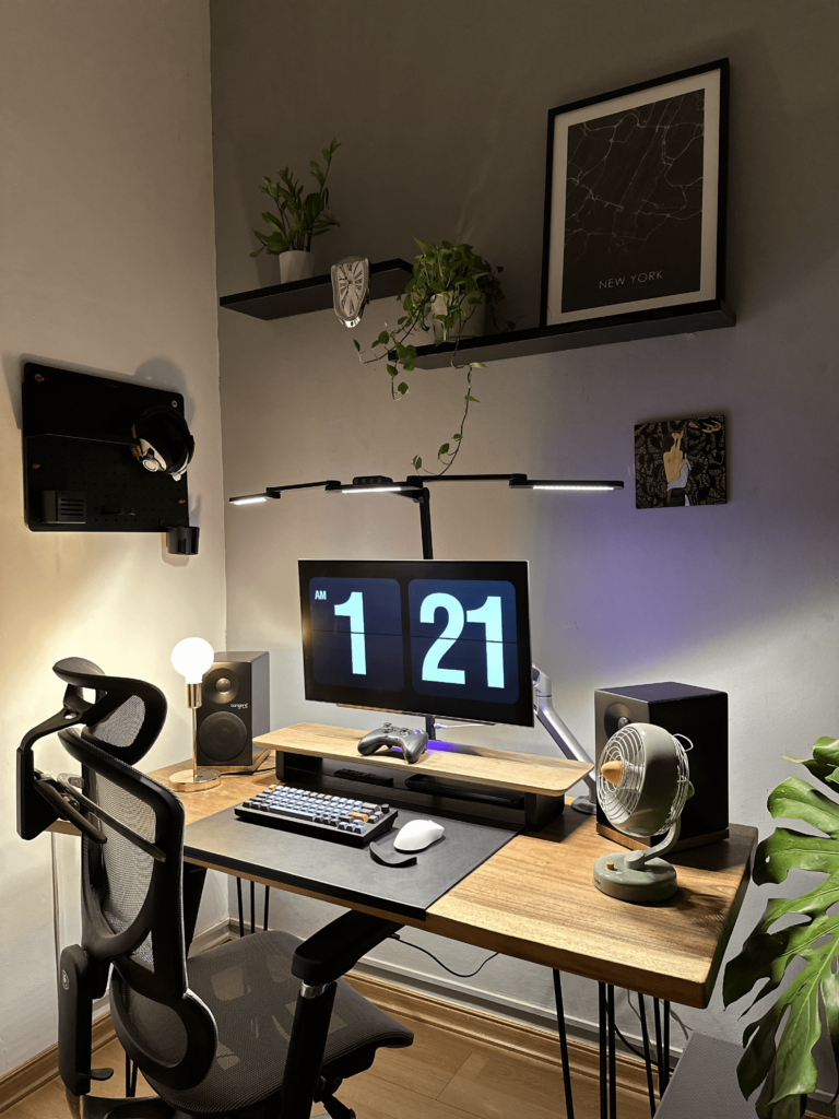 My Cozy Gaming Desk Setup