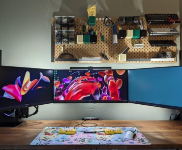 My clean desk surface setup
