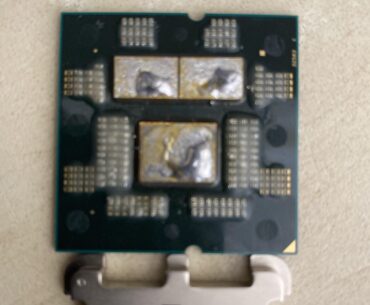 Delided Dual CCD 7600x Can't wait to see how far this thing will OC.