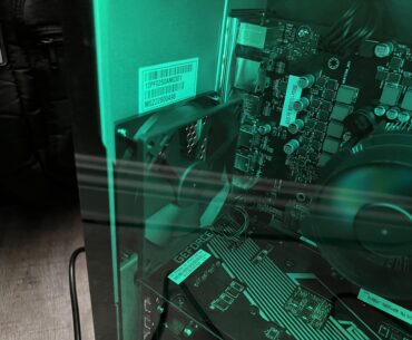 Should my fan be stuttering?
