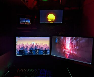 I turned my cupboard into a small office/gaming space