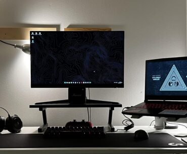 Budget Minimalist Gaming Laptop Setup.