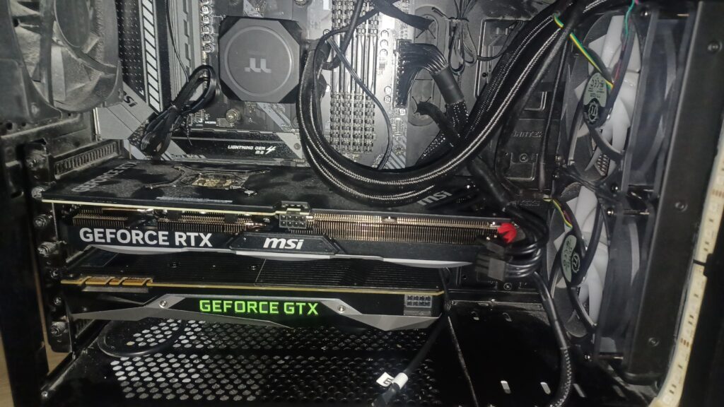 the world will know true fear (4070 + 1070 fe on a 650w psu)