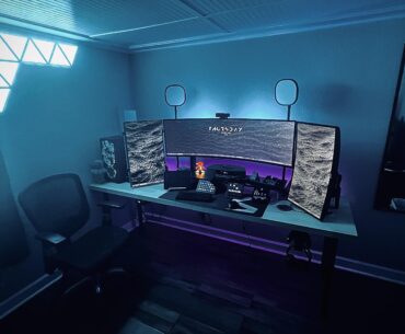 New desk, who’s this?